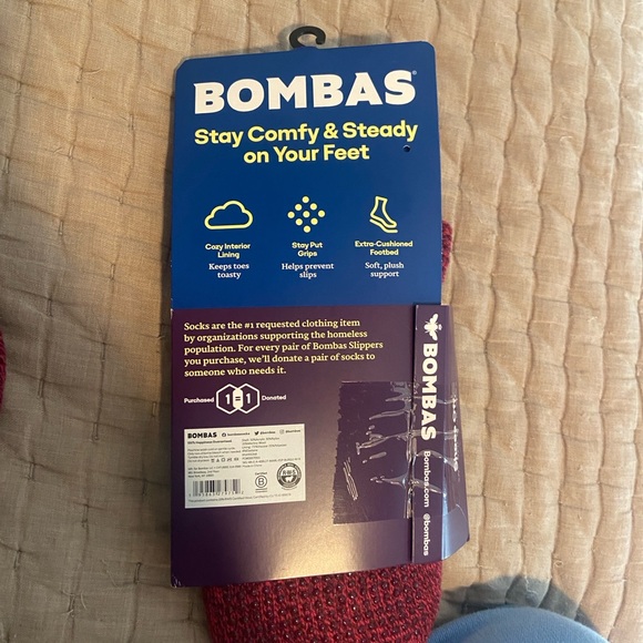 Bombas women's  Maroon Gripper Slipper Socks - Picture 7 of 7